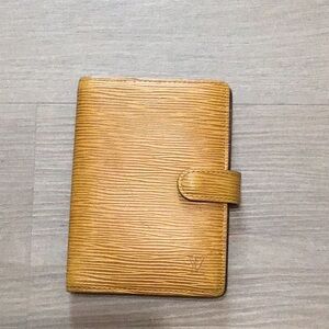 Louis Vuitton Tan Epi Leather Small Agenda Cover